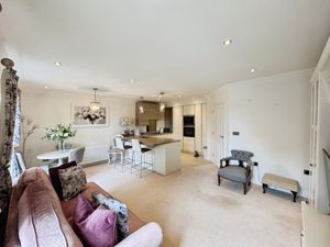 Photo 17- click for photo gallery